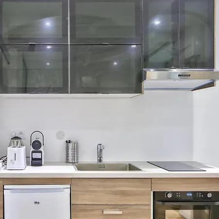 Bonne Nouvelle 2e 4p Апартаменты Париж